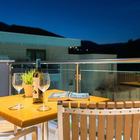 Mary'S Luxury Apartment Chrysi Ammoudia Exterior foto